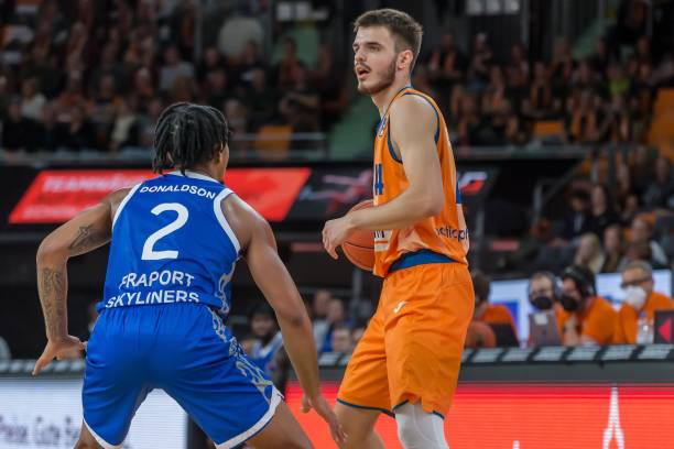 作为赛季前 作为赛季前