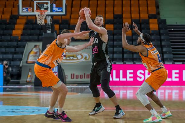 这表明他们 这表明他们